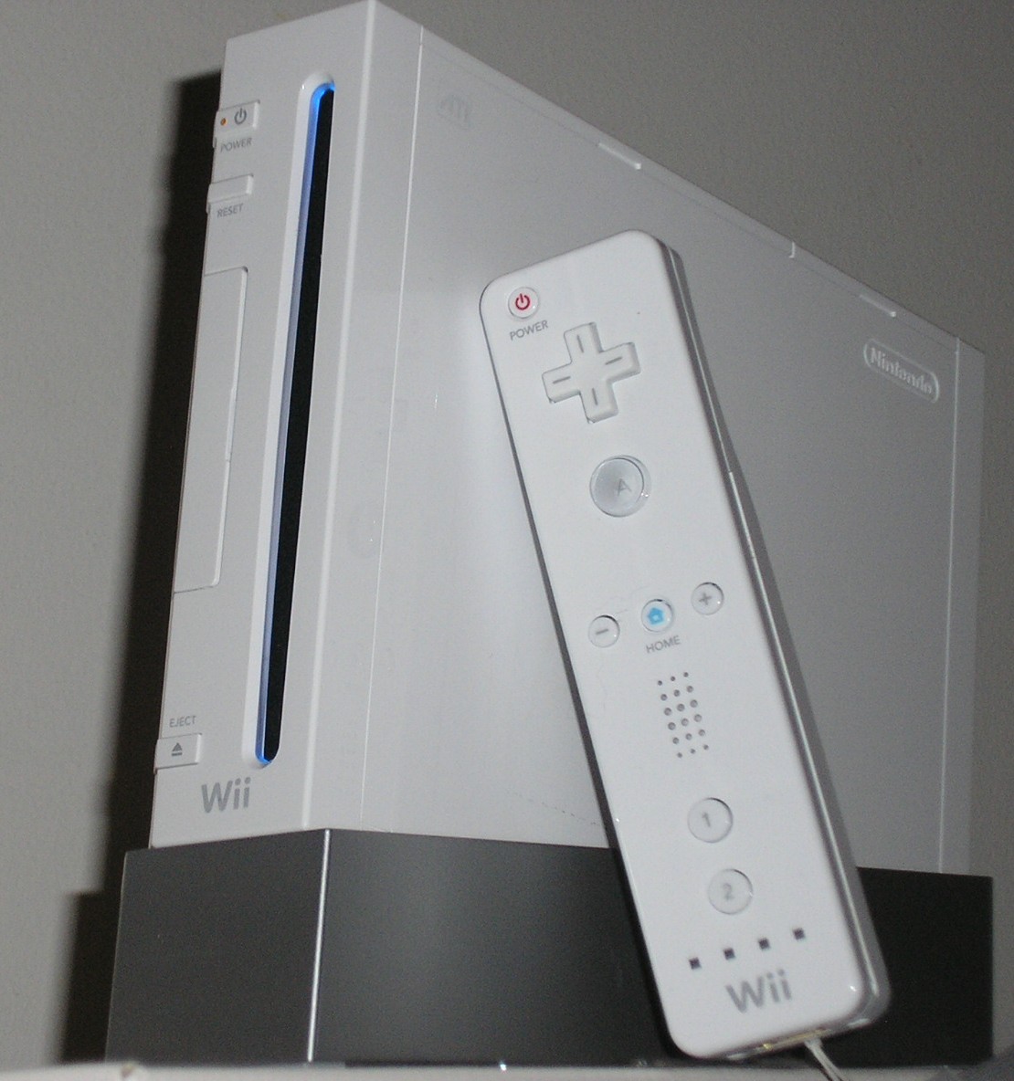 file-wii-wiimote-jpg-wikimedia-commons