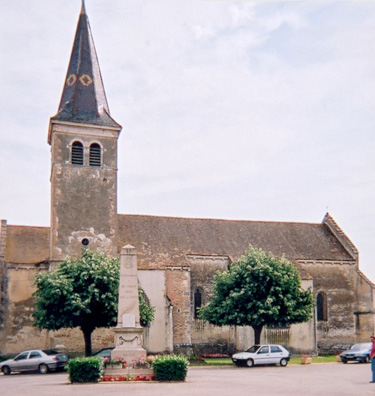 File:Église Saint-Jean-Baptiste de Saint-Jean-sur-Veyle.jpg