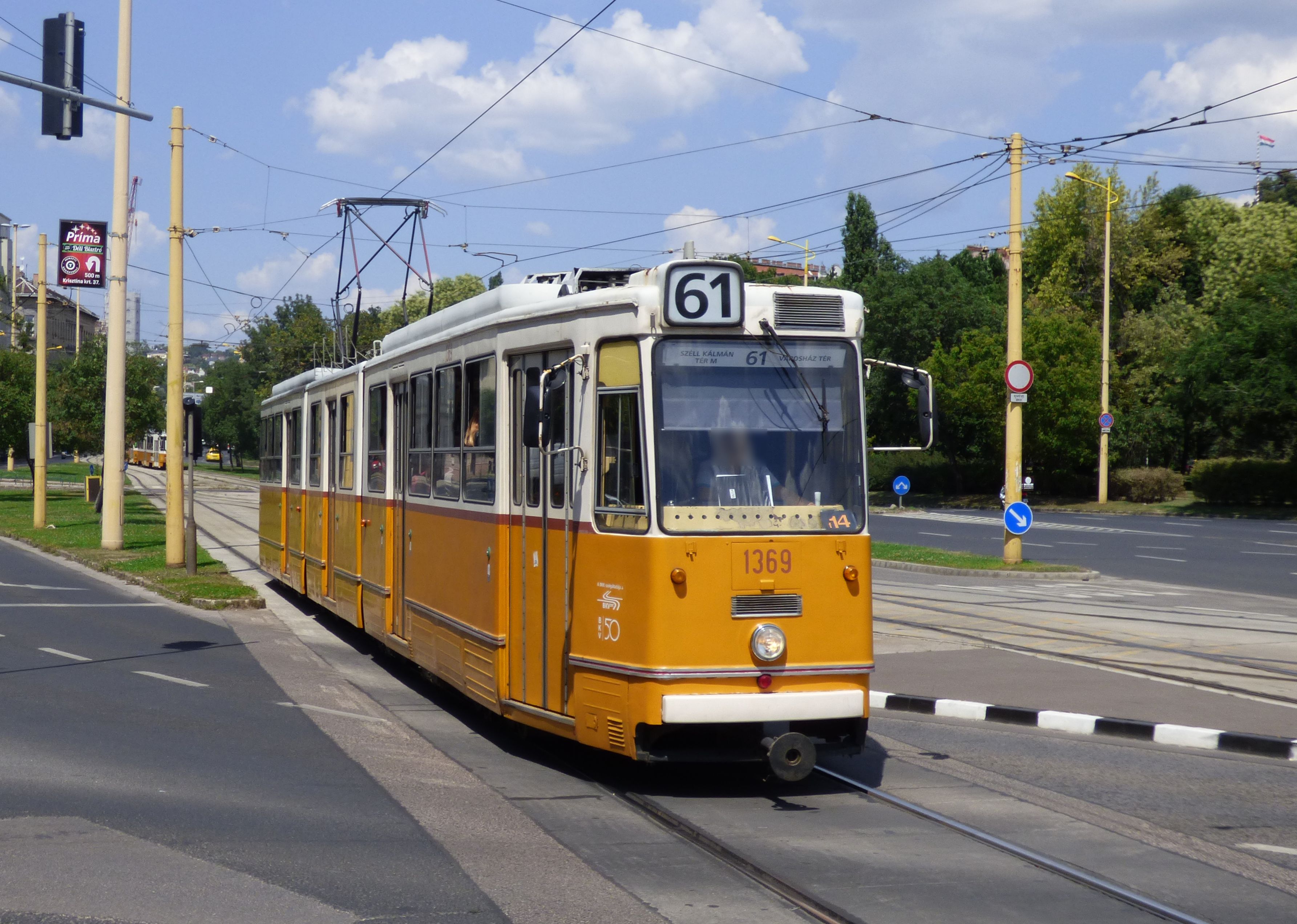 61 es villamos megállói 5