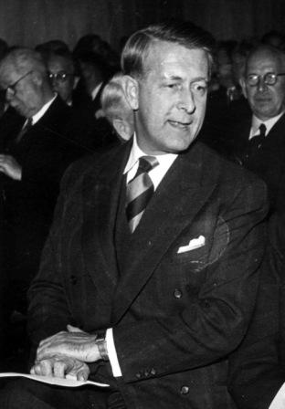 File:Bertil Ohlin.jpg