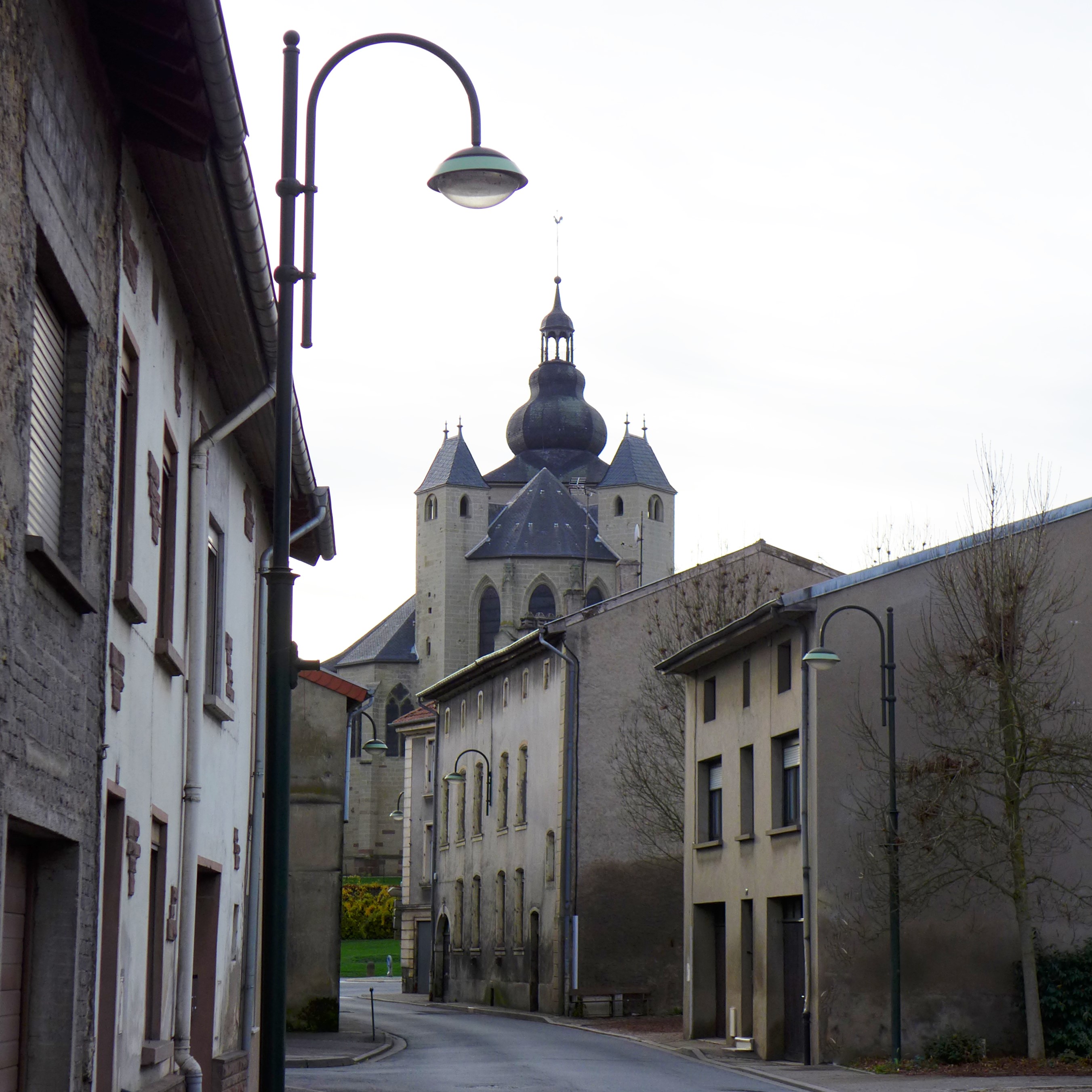 ÉGLISE ABBATIALE SAINTE-CROIX  France Grand Est Moselle Bouzonville 57320