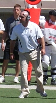 <span class="mw-page-title-main">Chad Glasgow</span> American football player and coach (born 1972)