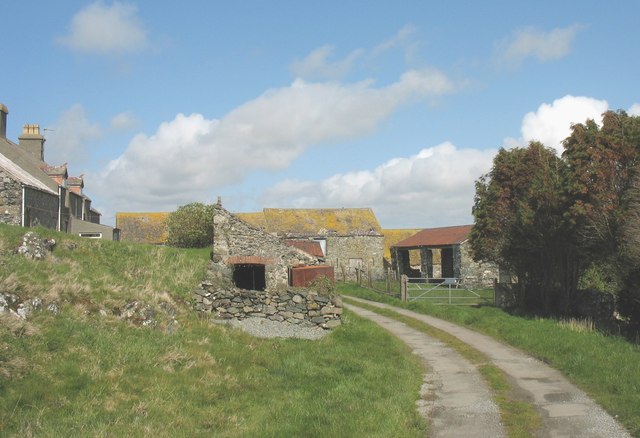 File:Farm buildings at Fferam Rhosydd - geograph.org.uk - 784823.jpg