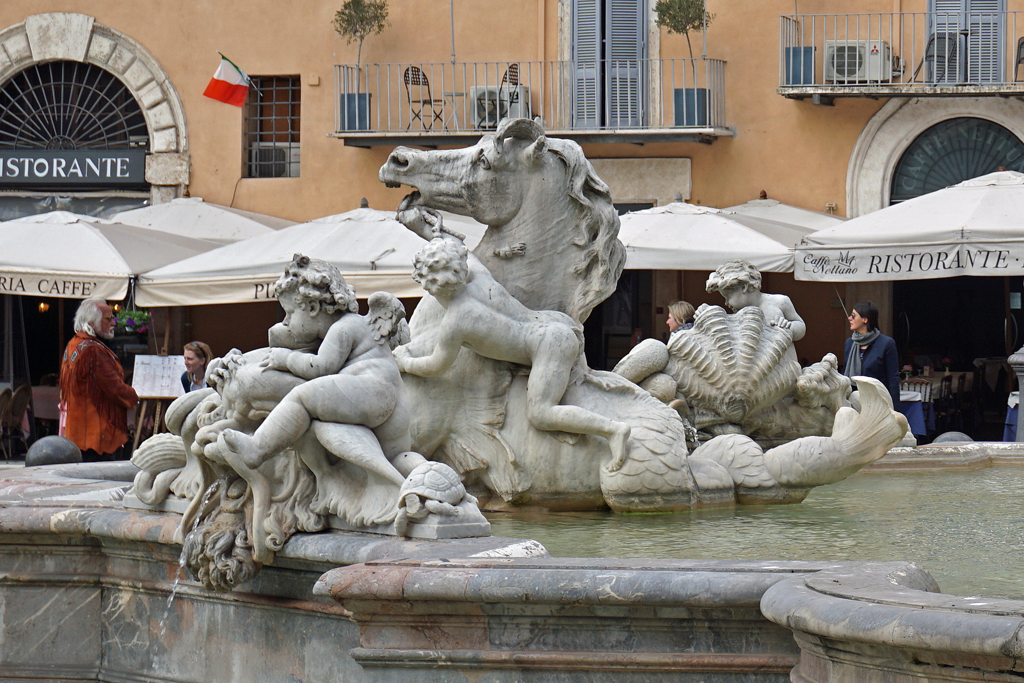 Фонтан Мавра на площади Навона в Риме