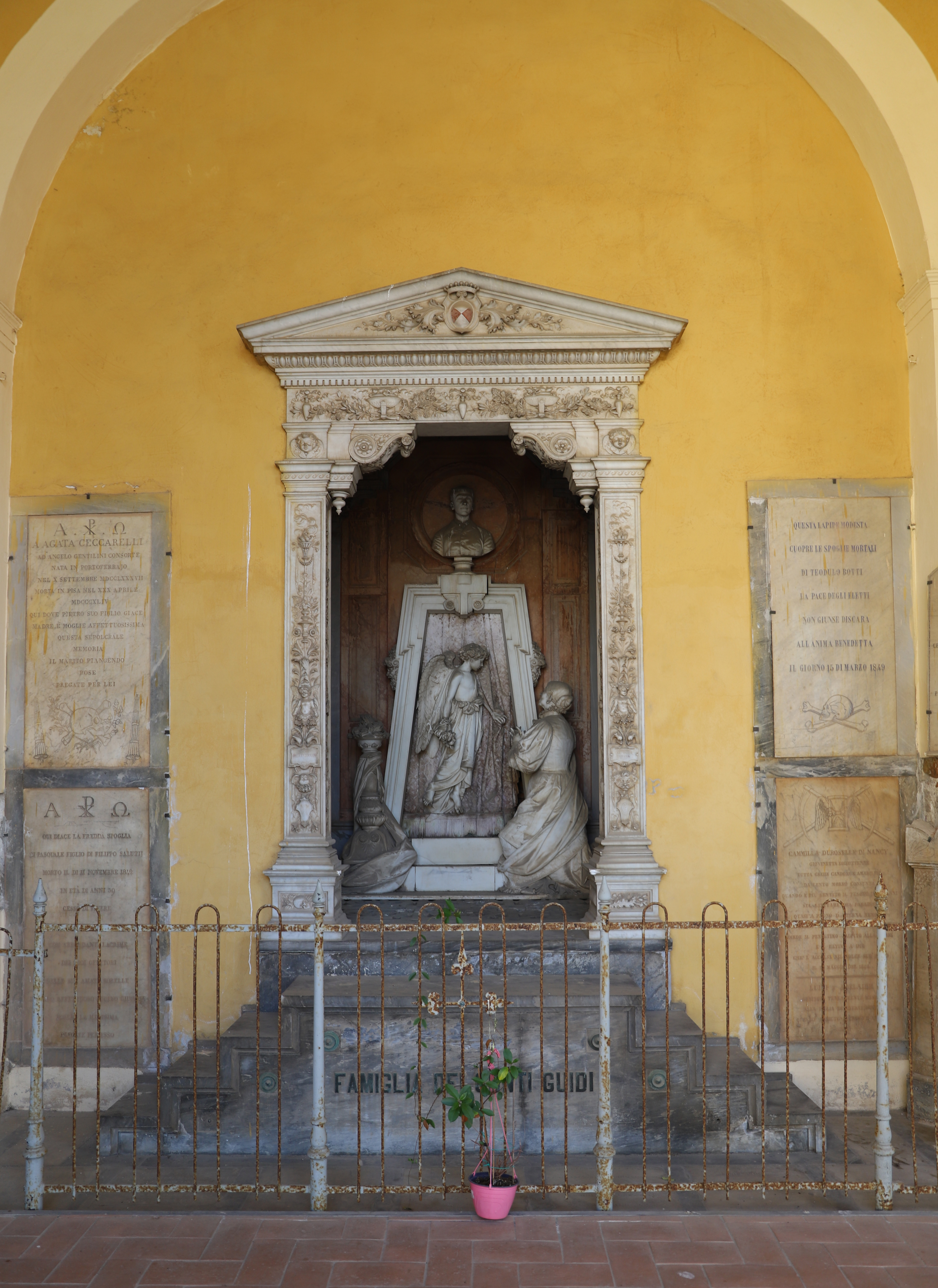 File:Giovanni topi, monumento dei conti guidi, 1882 circa, 01.jpg -  Wikimedia Commons