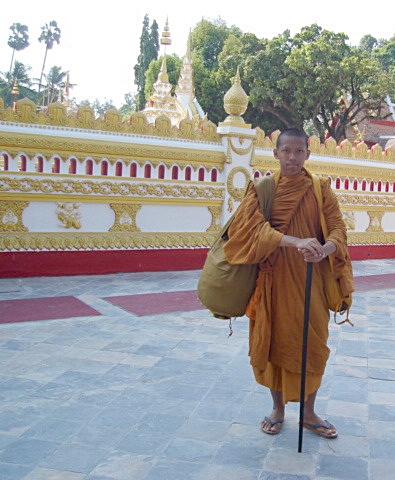 File:Monk in Wat Pha Tat Phanom.jpg