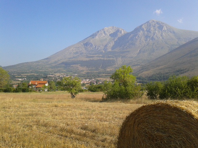 File:Monte Velino Marsica2.jpg