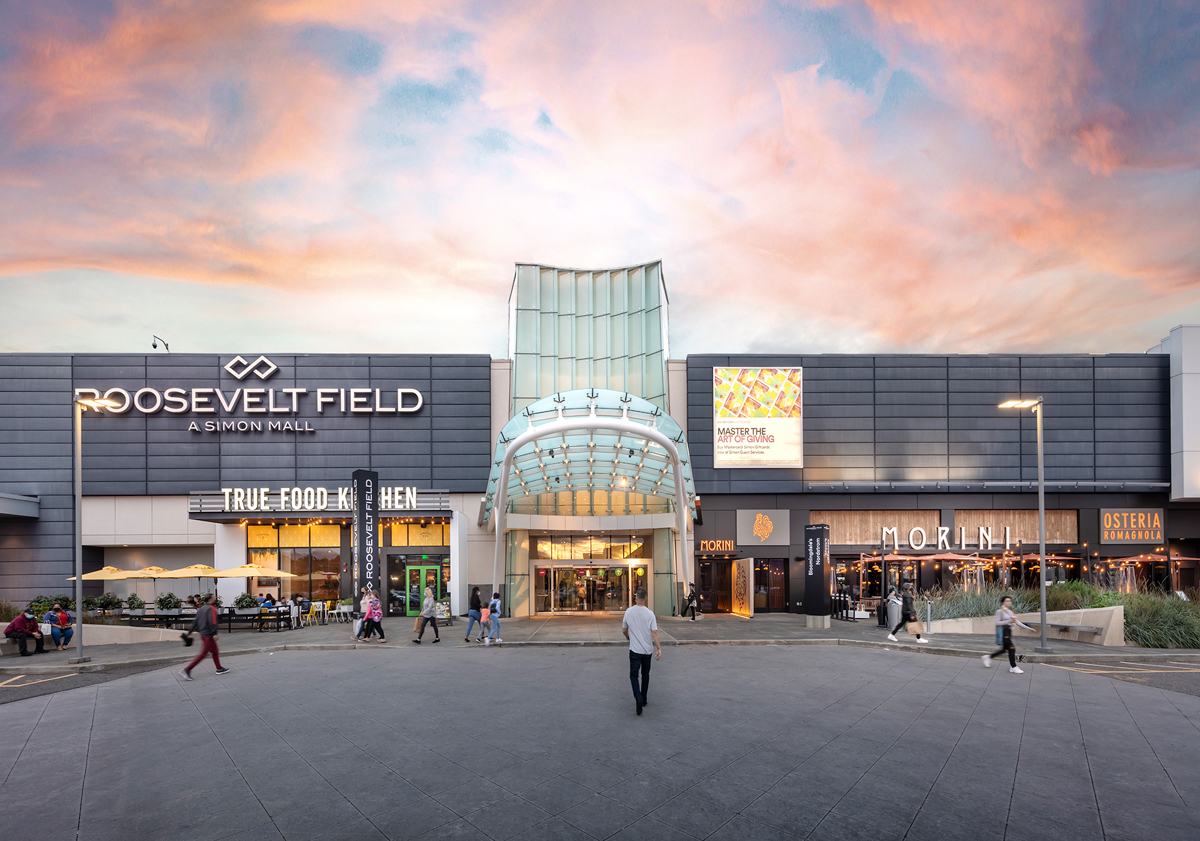 Roosevelt Field Mall - VCC USA