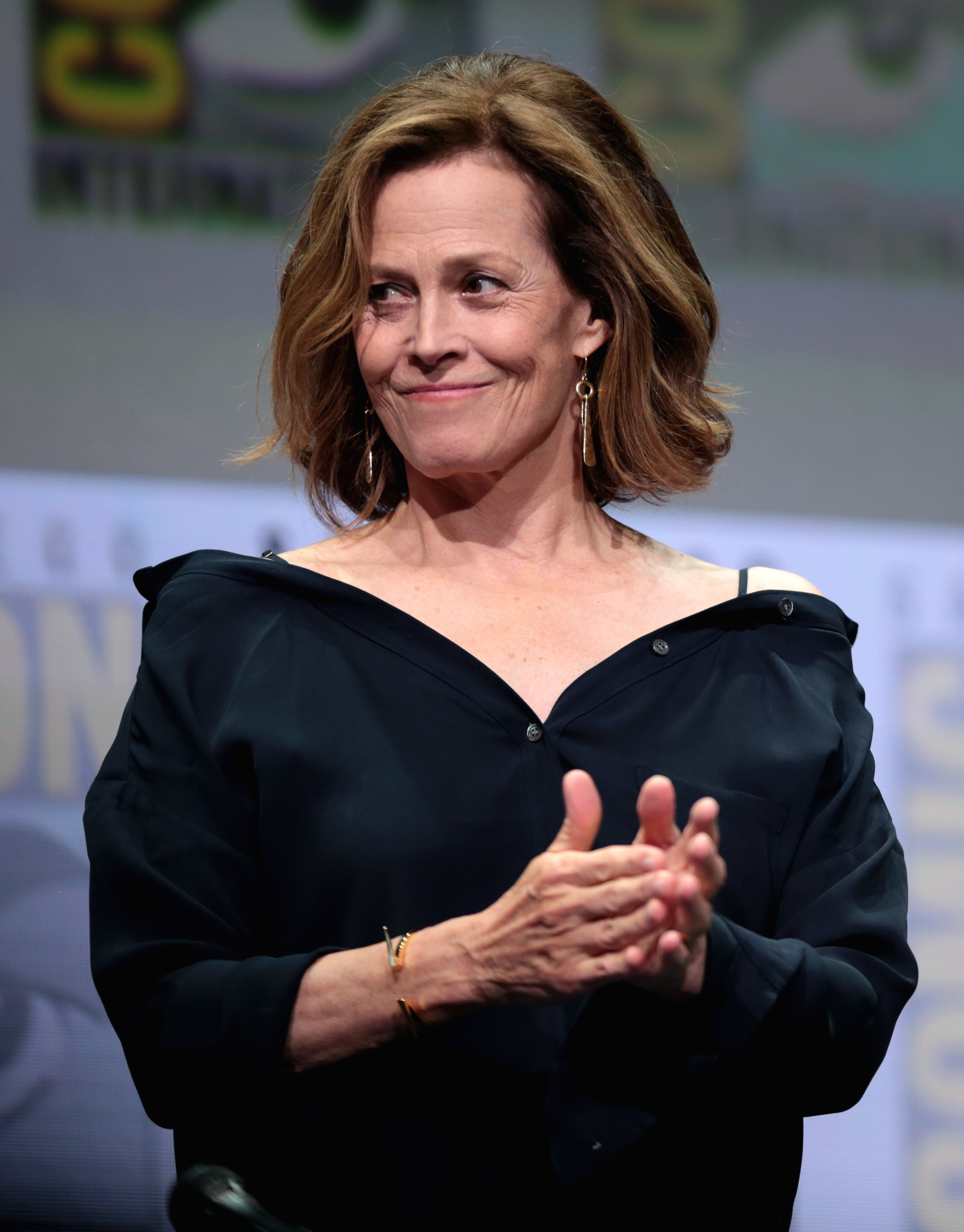 Weaver pics sigourney Sigourney Weaver