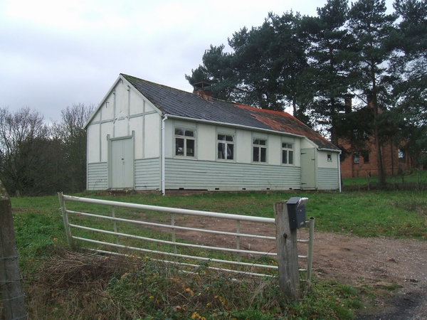 File:Sunday School or Church Hall^ - geograph.org.uk - 293221.jpg