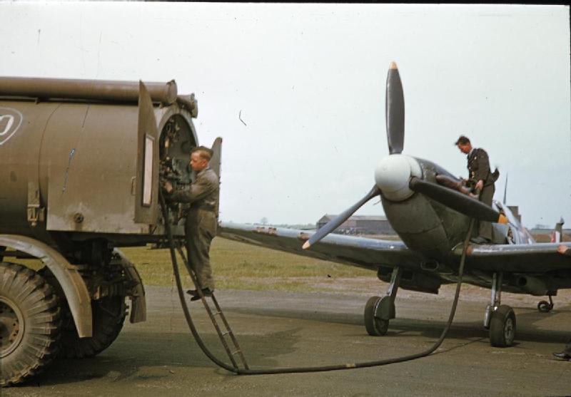 File:The Royal Air Force in Britain, 1942 TR14.jpg