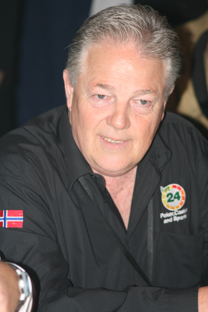 Hansen Poker Player