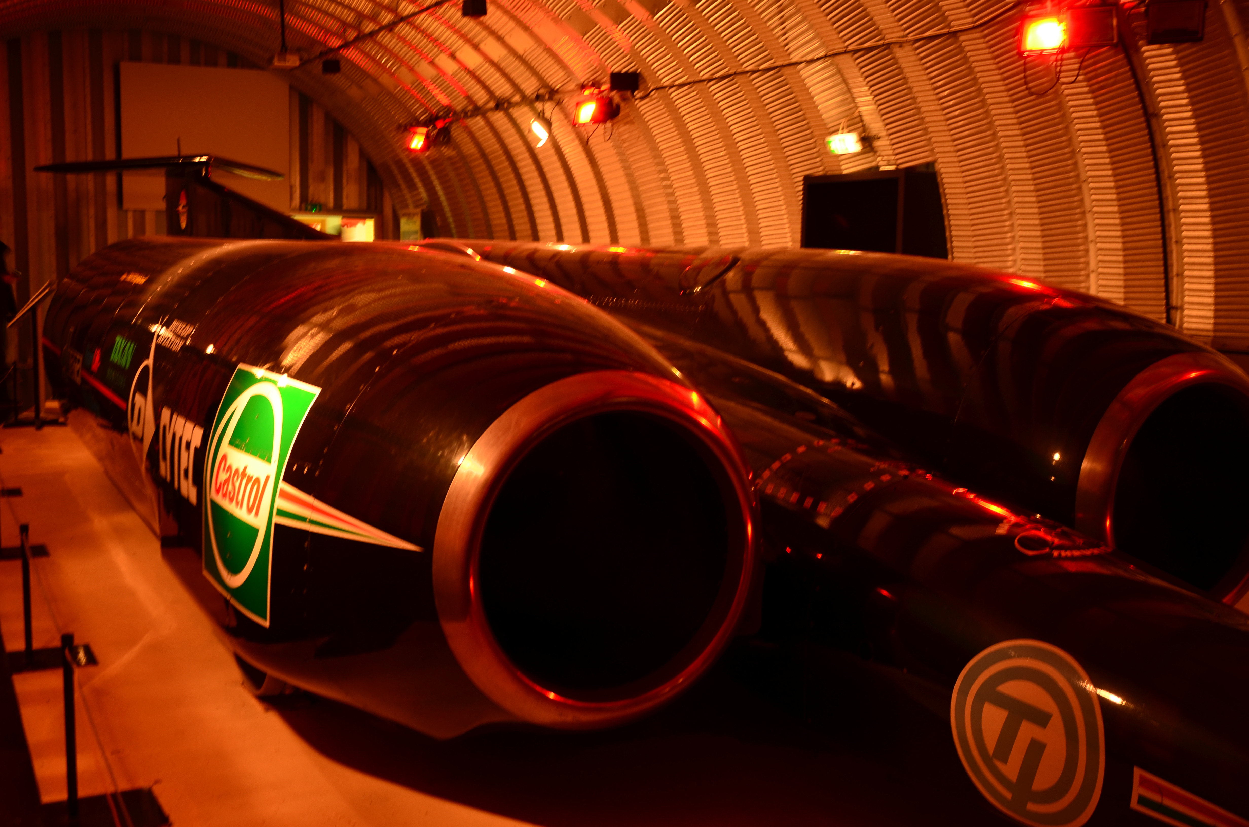 Thrust ssc фото