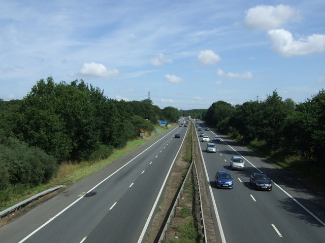 File:A1(M) northbound, Fishers Green - geograph.org.uk - 4617613.jpg