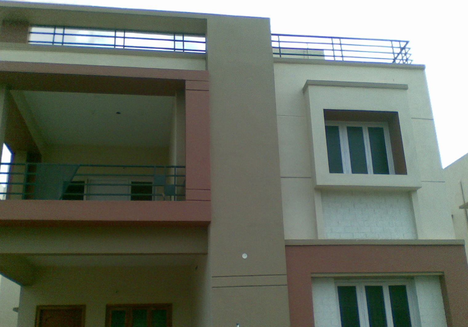 File:A Duplex house at Nizampet11.jpg - Wikimedia Commons