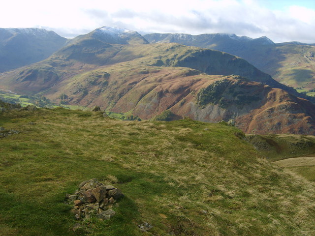 Cairn, Angletarn Pikes - geograph.org.uk - 1026211