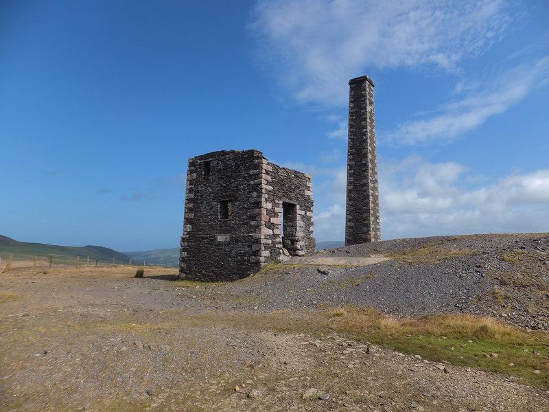 File:Cross Vein Mine - geograph.org.uk - 3114344.jpg