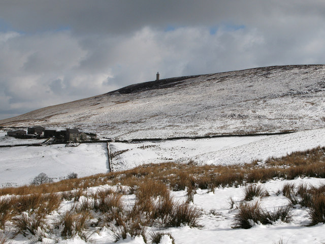 File:Darwen Tower from near Tockholes - geograph.org.uk - 942714.jpg