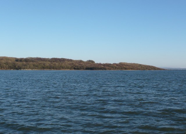 File:Garlieston Bay - geograph.org.uk - 2355520.jpg