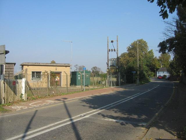 File:Granham's Road - geograph.org.uk - 1067353.jpg