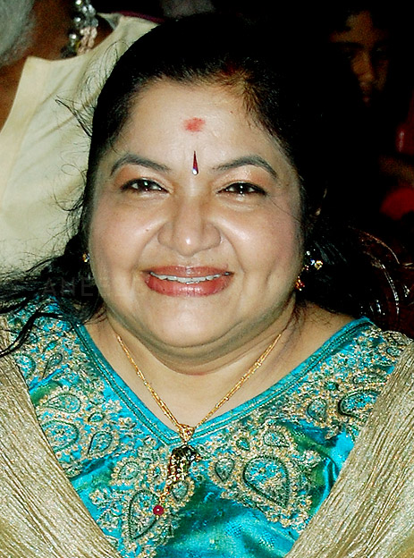 chitra singer