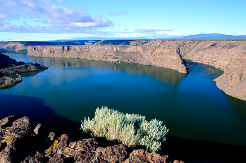 Photo of Lake Billy Chinook