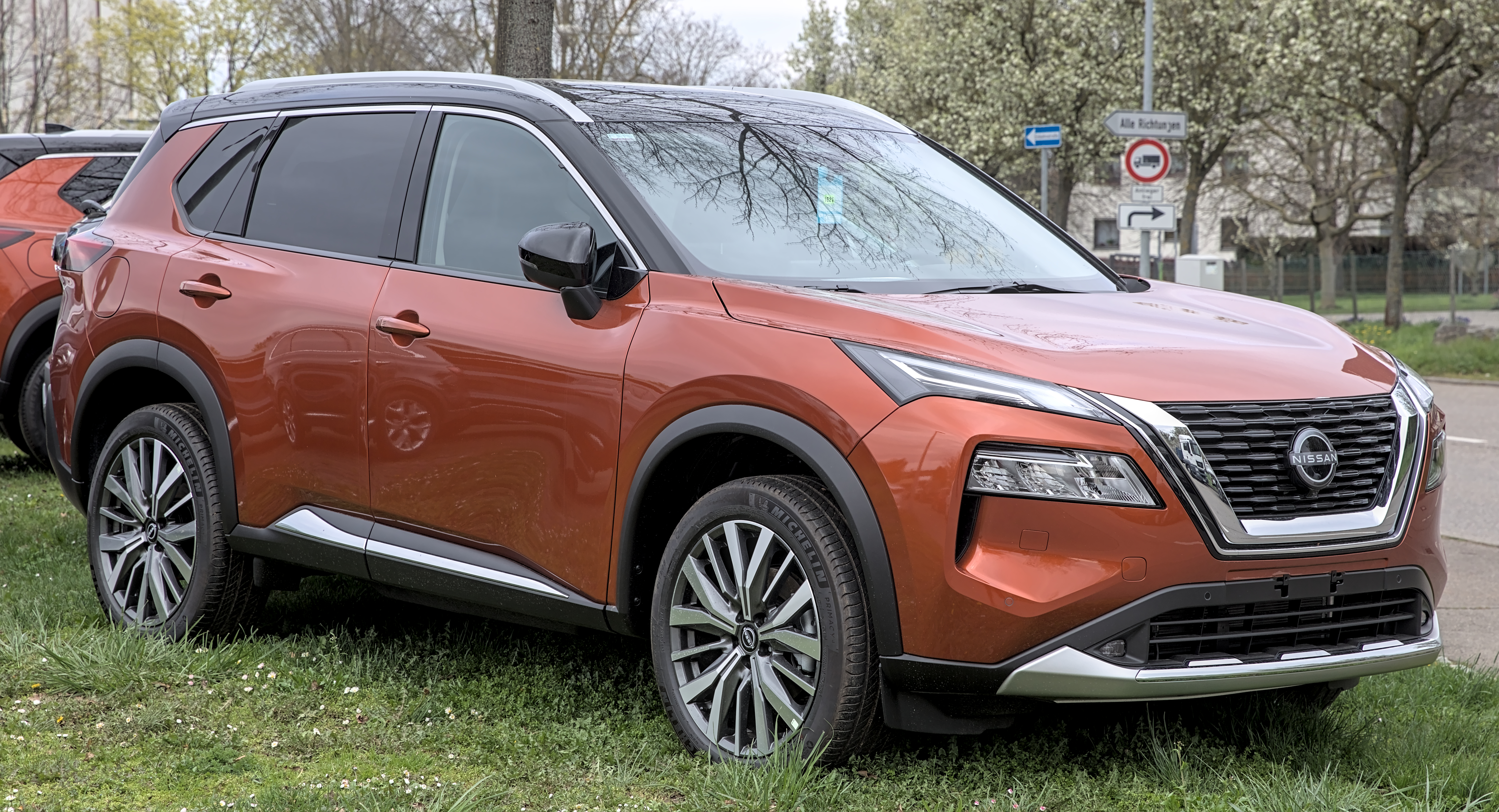 2020 Nissan X-Trail Ti review - Drive