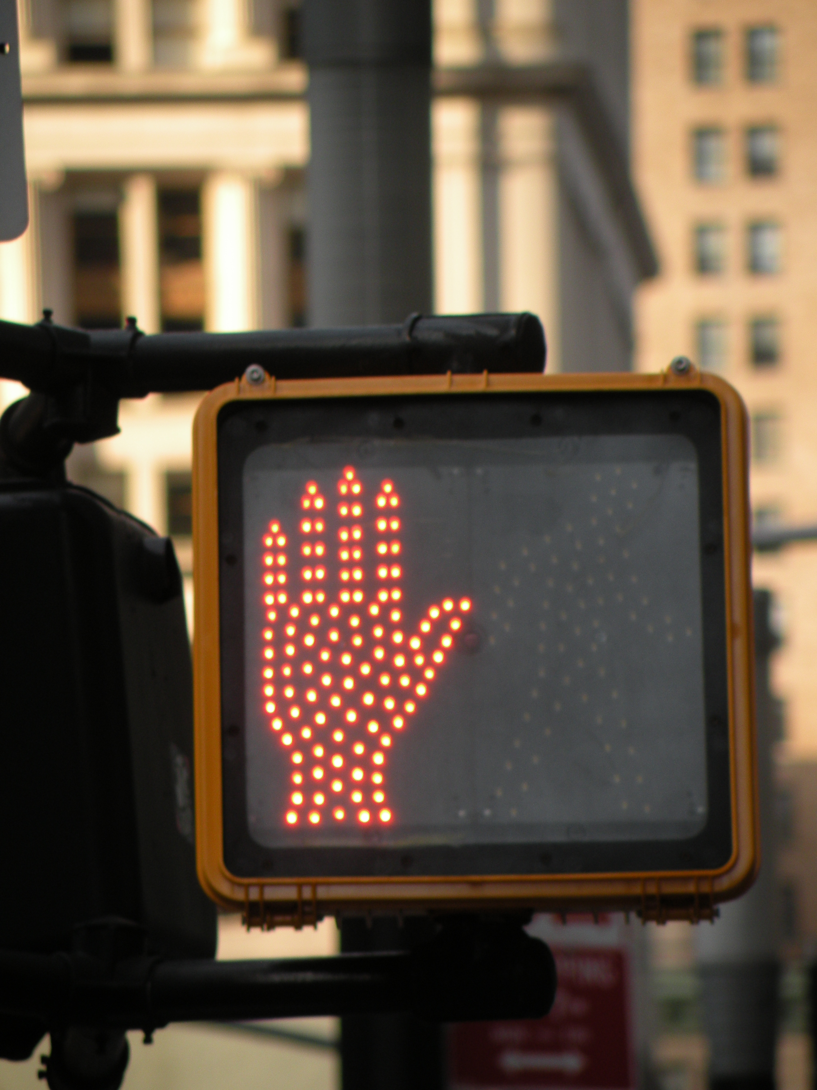 deres Pub At placere File:Pedestrian LED Traffic Light NYC.jpg - Wikimedia Commons