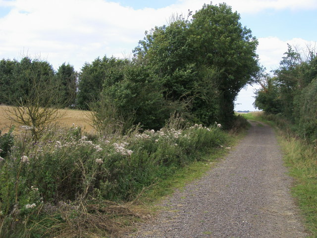 File:Restricted Byway - geograph.org.uk - 1552791.jpg