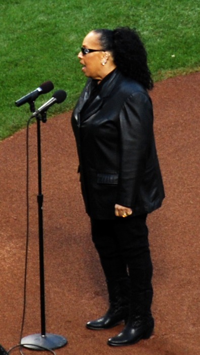 Roz Ryan Singing National Anthem at Citi Field (cropped)