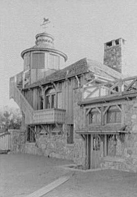 File:Starling W. Childs, residence in Norfolk, Connecticut. Sport house, lower north entrance and tower, Norfolk (Litchfield County, Connecticut).jpg