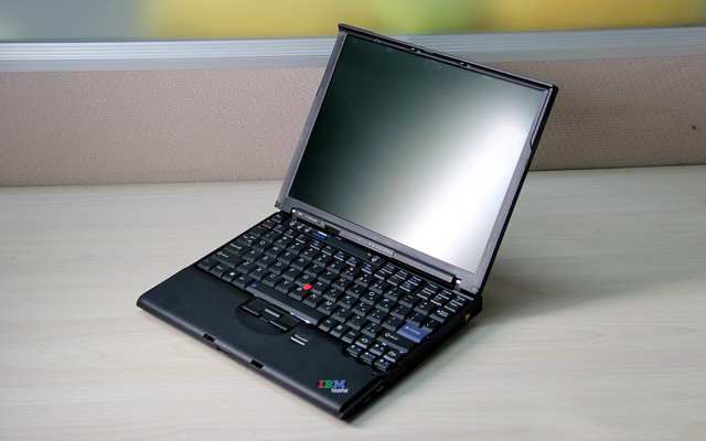 File:ThinkPad X62-2.jpg