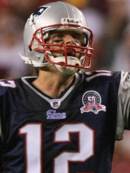 File:Tom Brady 8-28-09 Patriots-vs-Redskins (1).jpg - Wikimedia