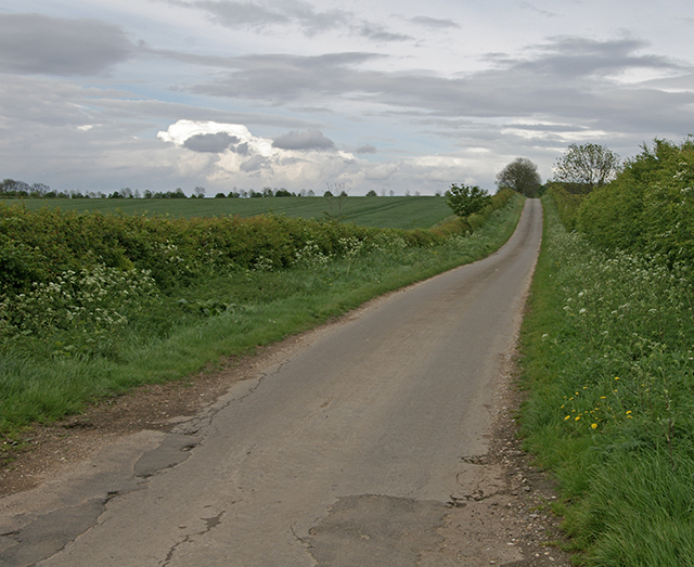 File:Wolds road - geograph.org.uk - 435369.jpg