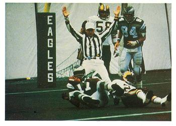 Carmichael scoring a touchdown with the Eagles in 1977.