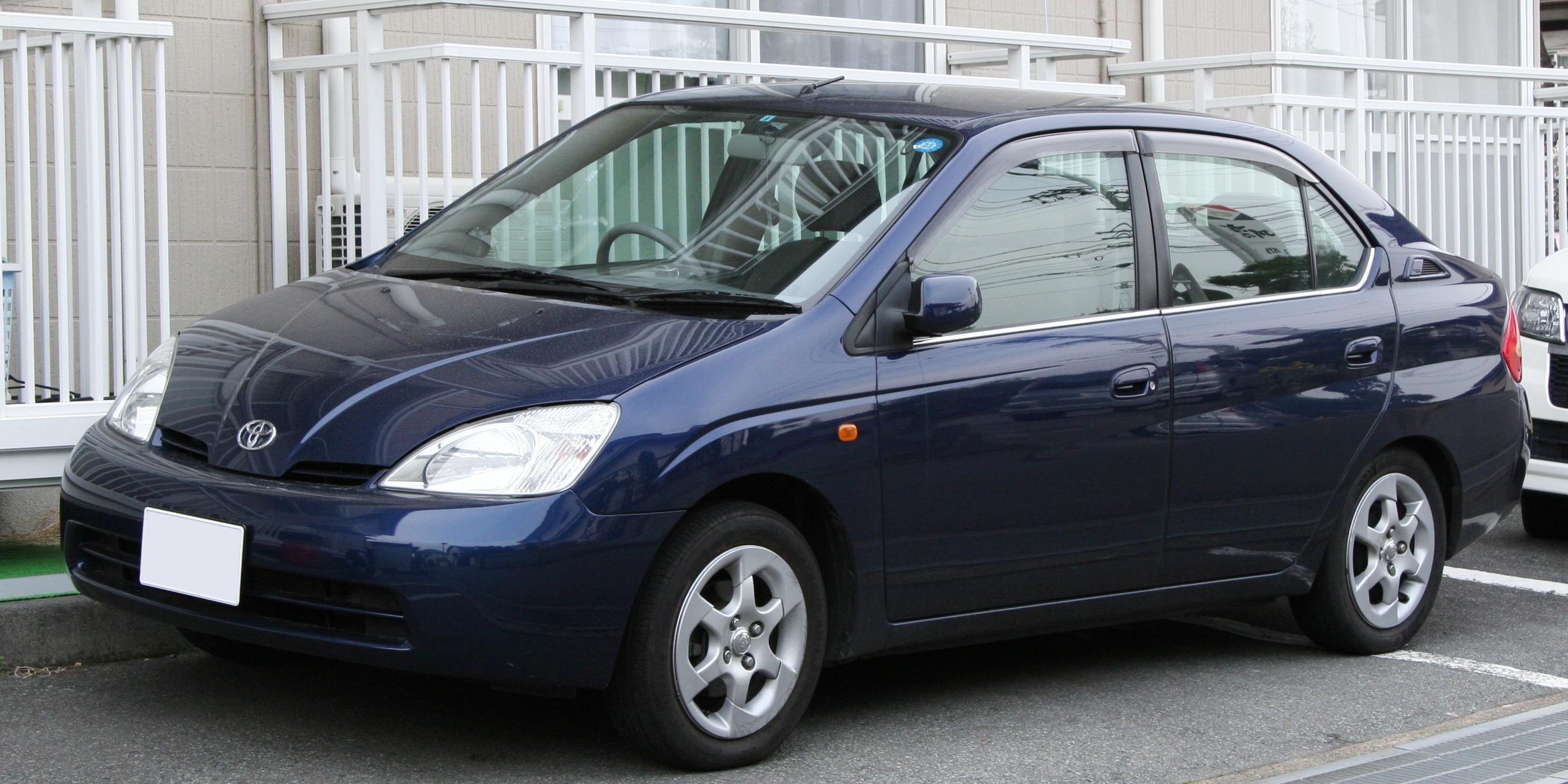 2003 prius toyota #2