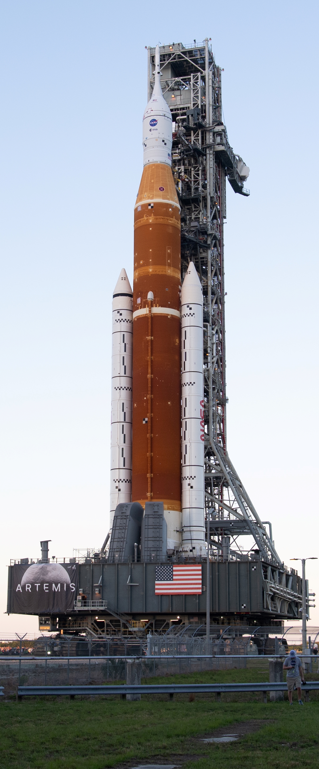 nasa rocket roll out