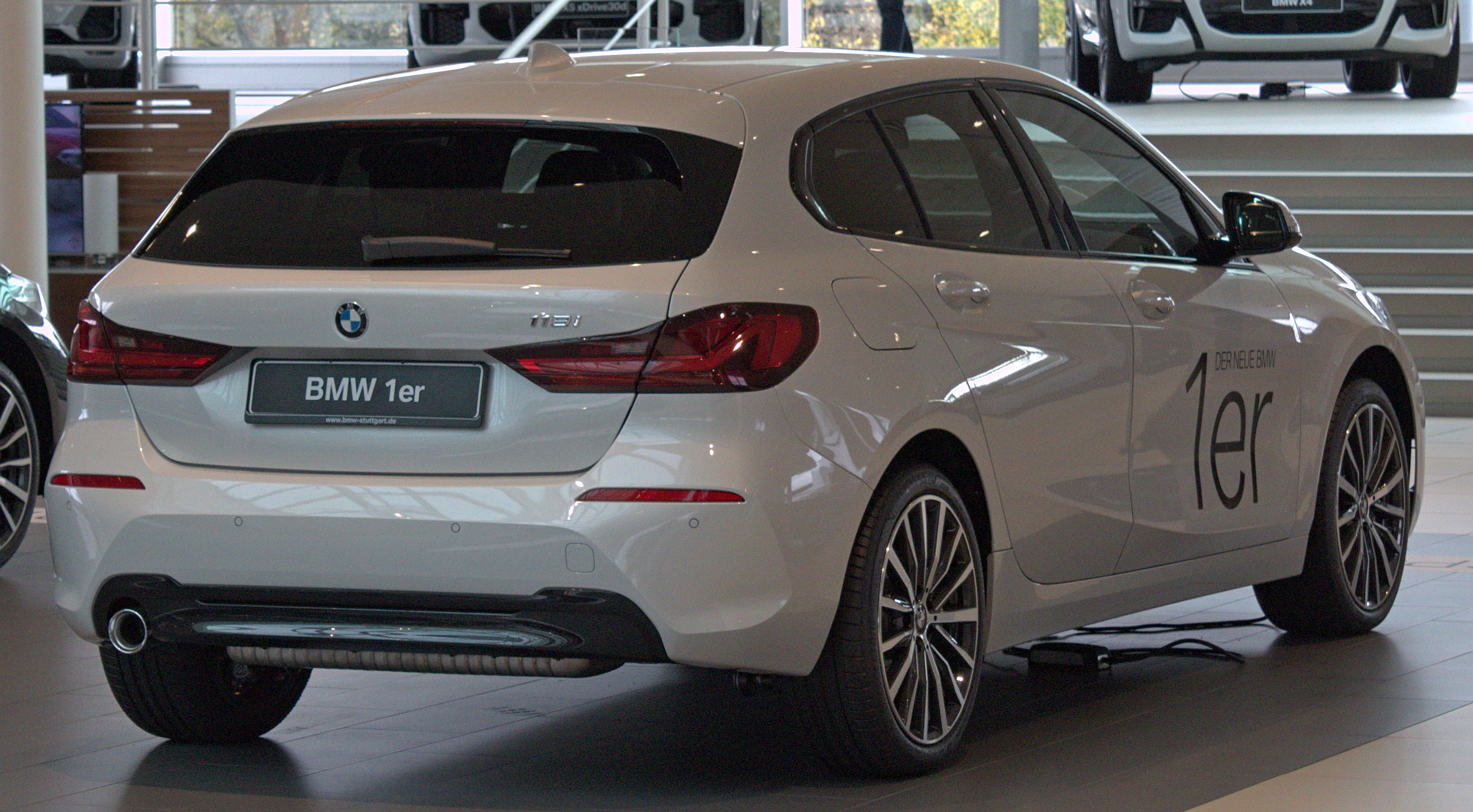 File:BMW M135i xDrive (F40) at BMW Welt - front right view.jpg - Wikimedia  Commons