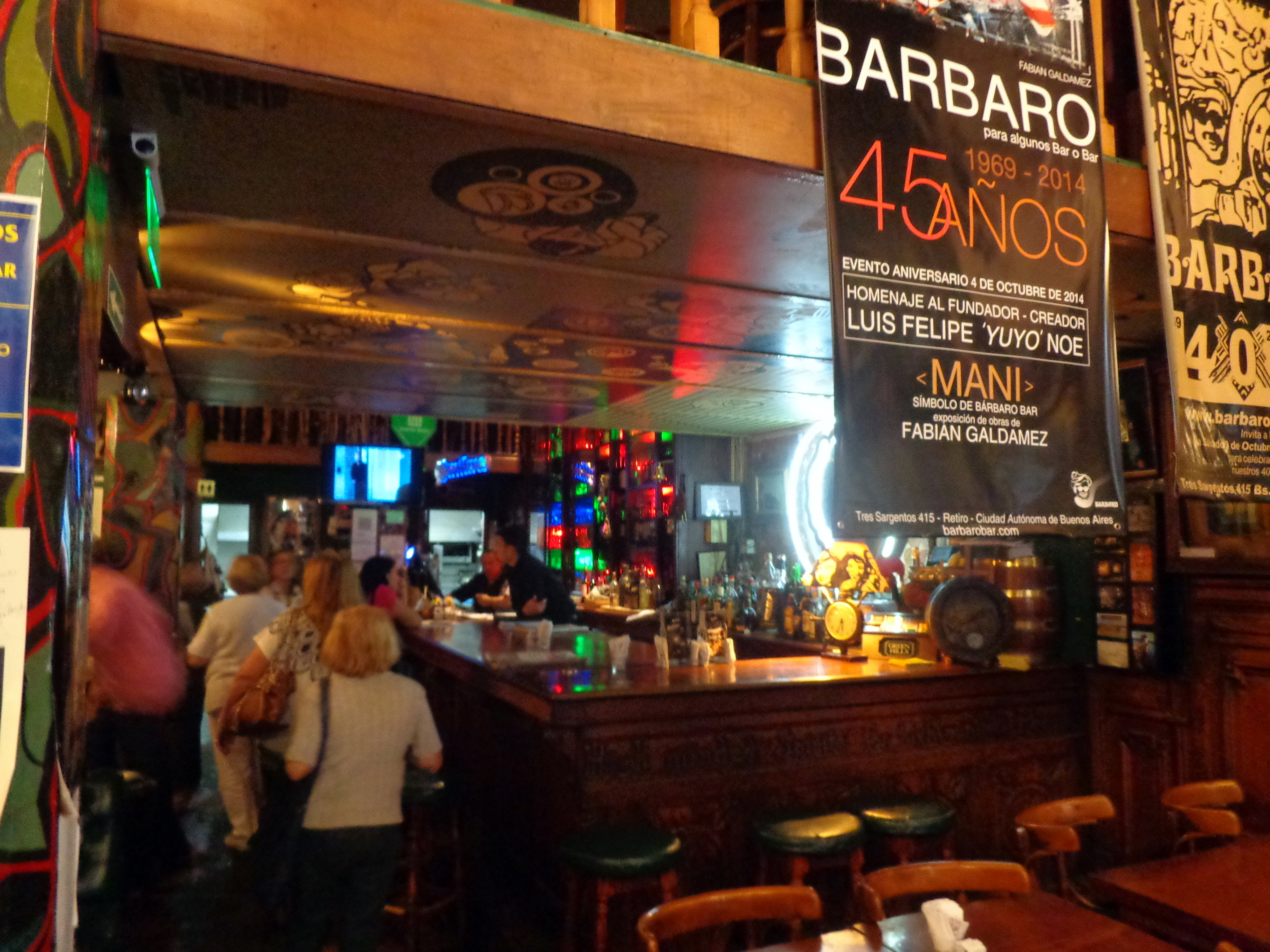 File:Café pub Barbaro Bar O Bar Retiro  - Wikimedia Commons