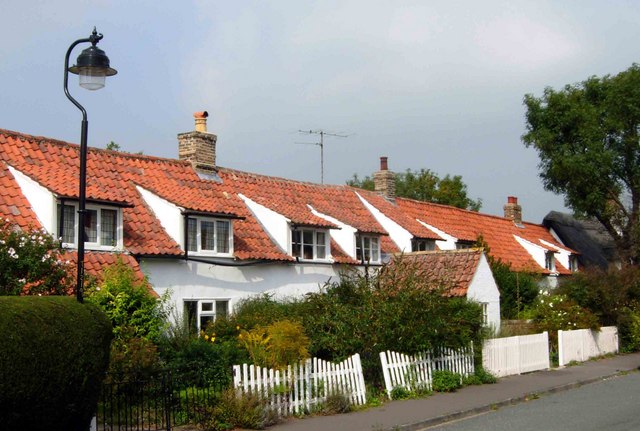 File:Commercial End, Swaffham Bulbeck - geograph.org.uk - 242973.jpg