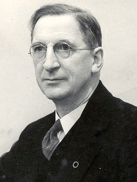 File:De Valera, 1939 (cropped).jpg