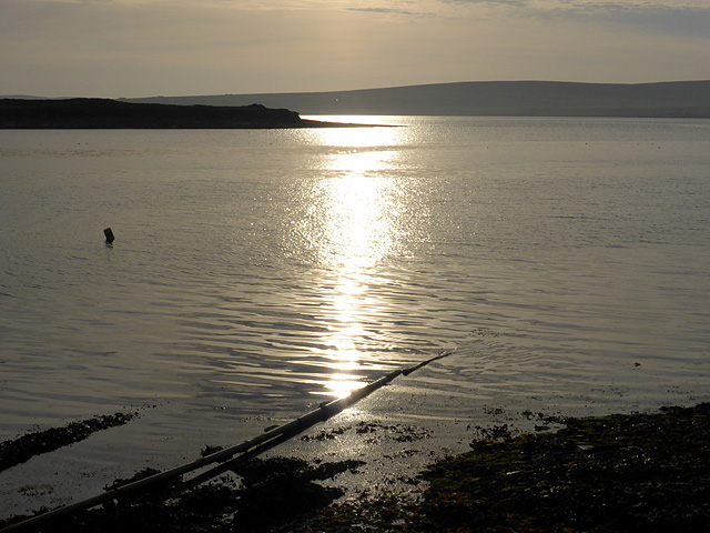File:Early morning sunshine viewed from Point of Ness - geograph.org.uk - 4009656.jpg