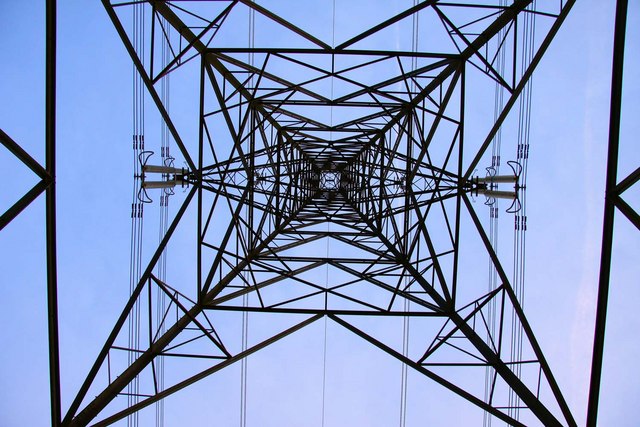 File:Electricity Pylon at Kennington - geograph.org.uk - 1624822.jpg