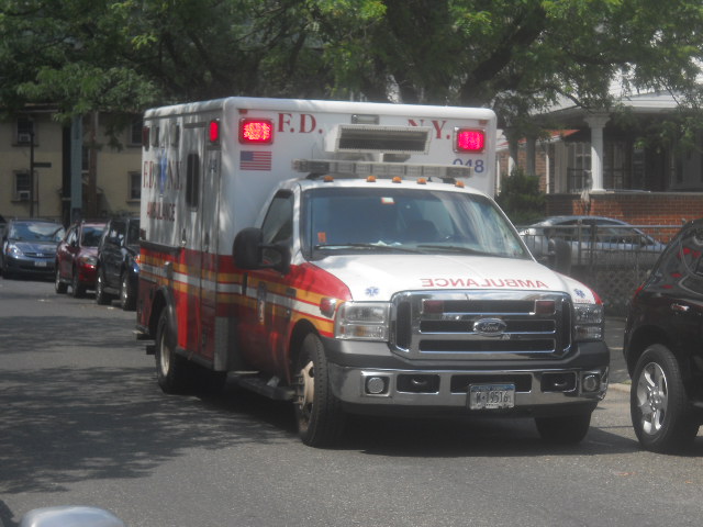 File:FDNY Ambulance 048.JPG