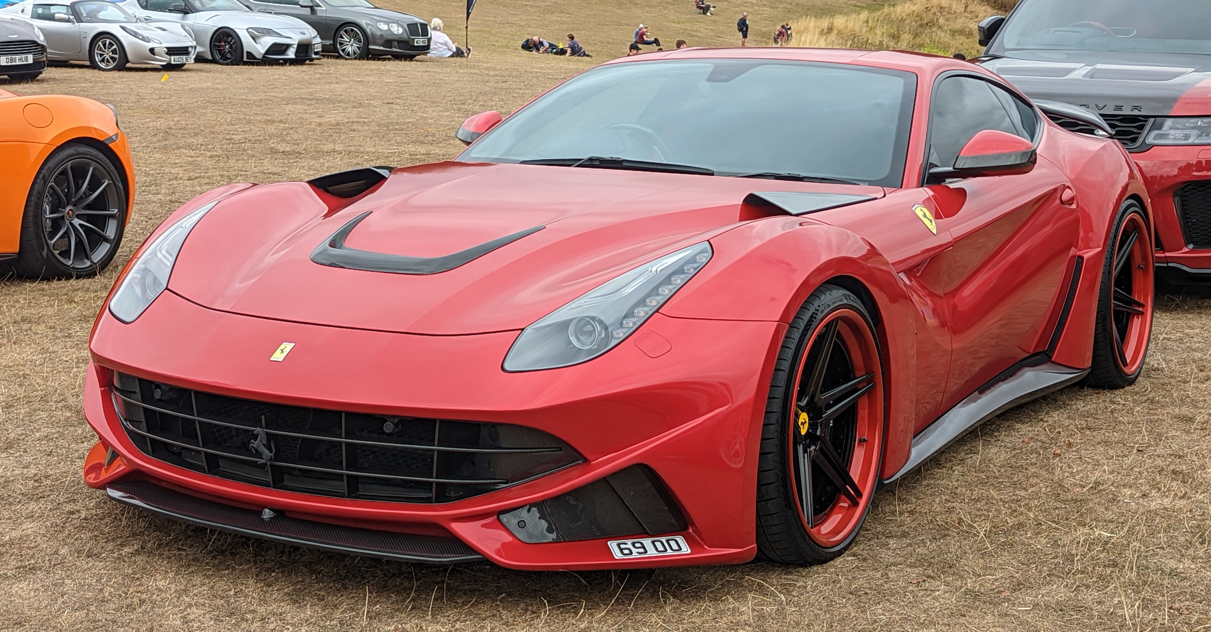 Ferrari f12 Novitec n largo