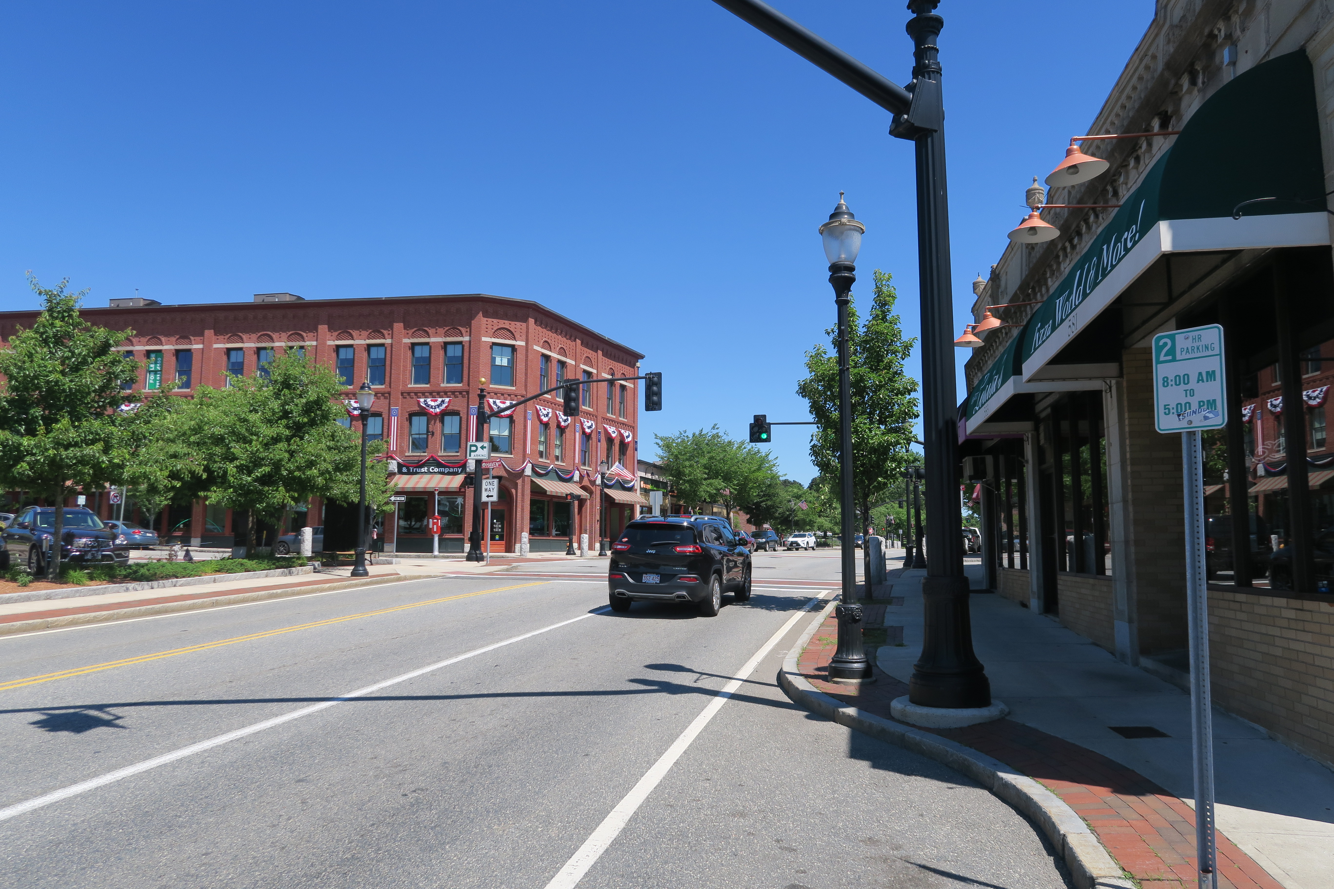 File:Main Street, Reading MA.jpg - Wikimedia Commons