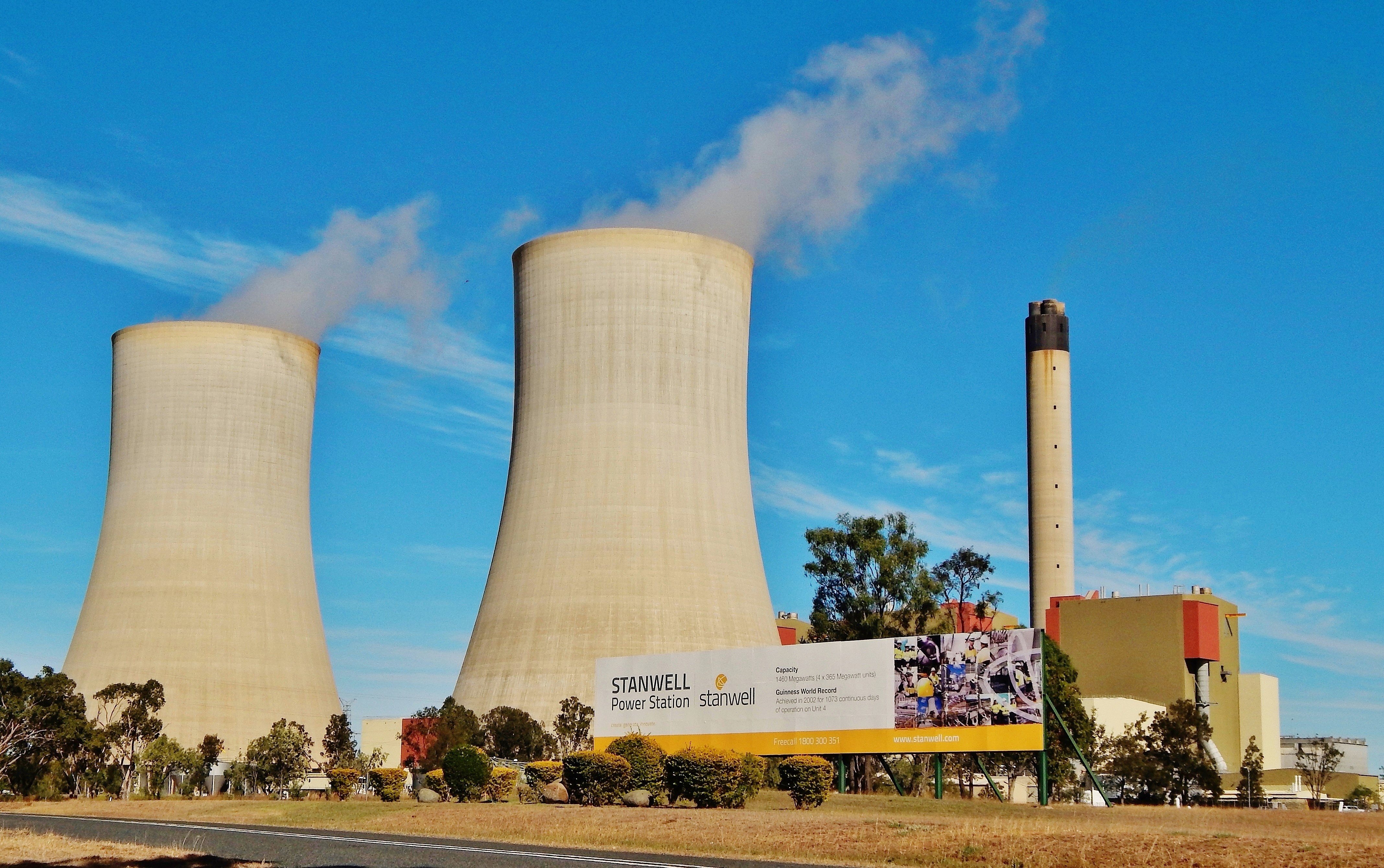 Stanwell Power Station - Wikipedia