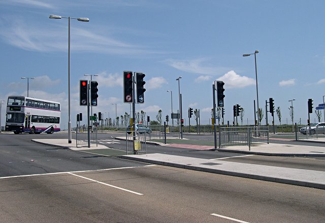 File:Traffic Light Forest - geograph.org.uk - 190929.jpg