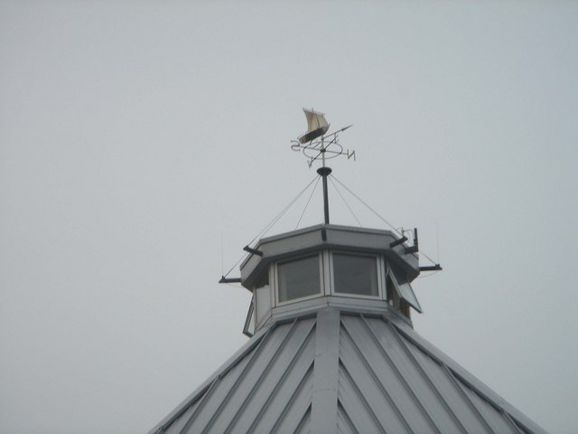 File:Weathervane at Stornoway - geograph.org.uk - 541726.jpg