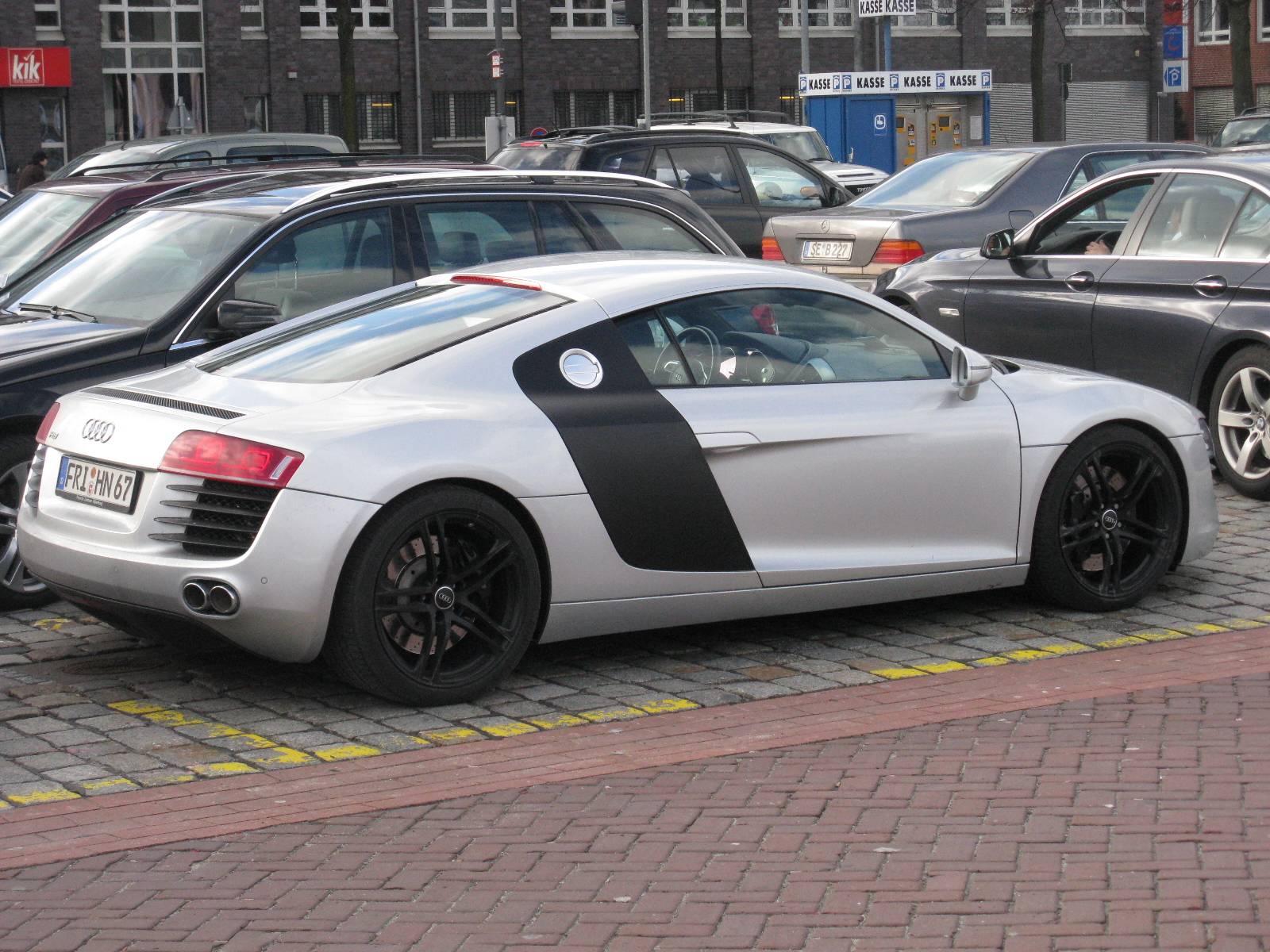 Audi r8 Московская полиция